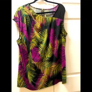 One area print top